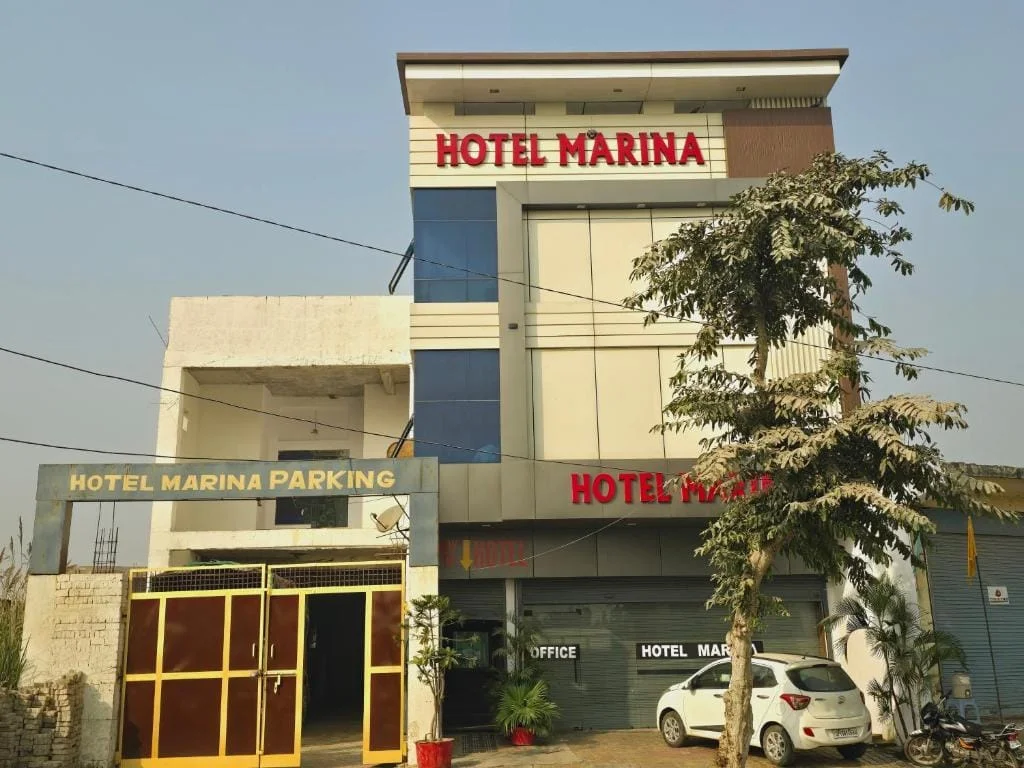 Hotel Marina