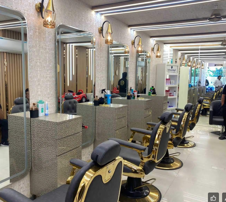 Kharbanda Mekeup Studio &Unisex Saloon